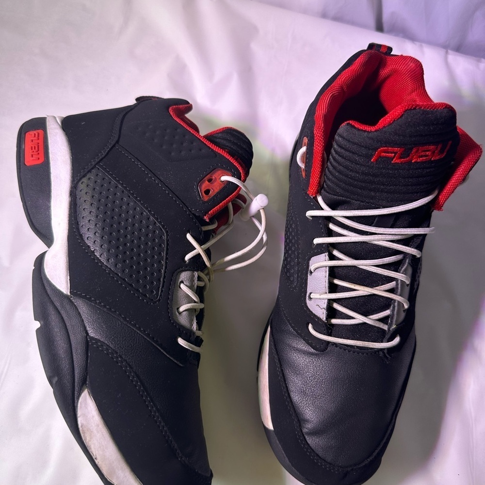 FUBU Men's Athletic Shoes in Black and Red - Picture 6 of 15